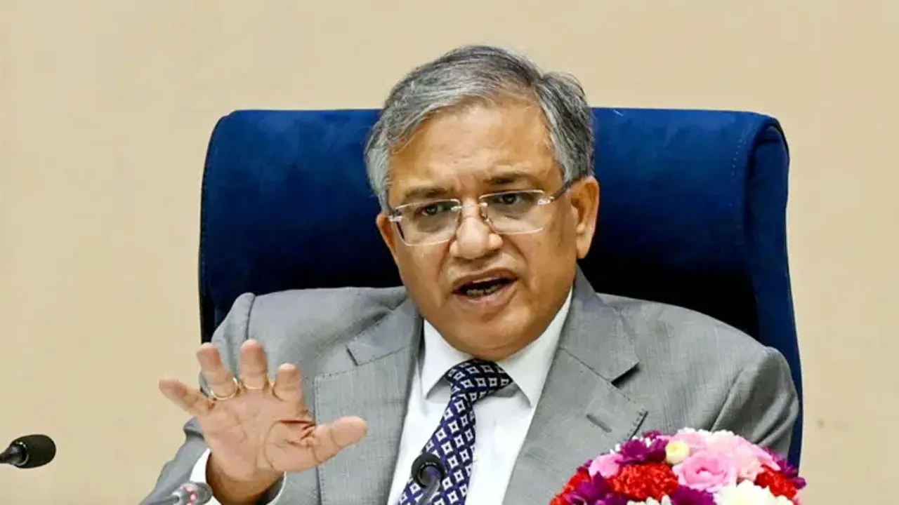 ভারতে প্রধান নির্বাচন কমিশনারের বিরুদ্ধে অভিসংশনের নোটিশ