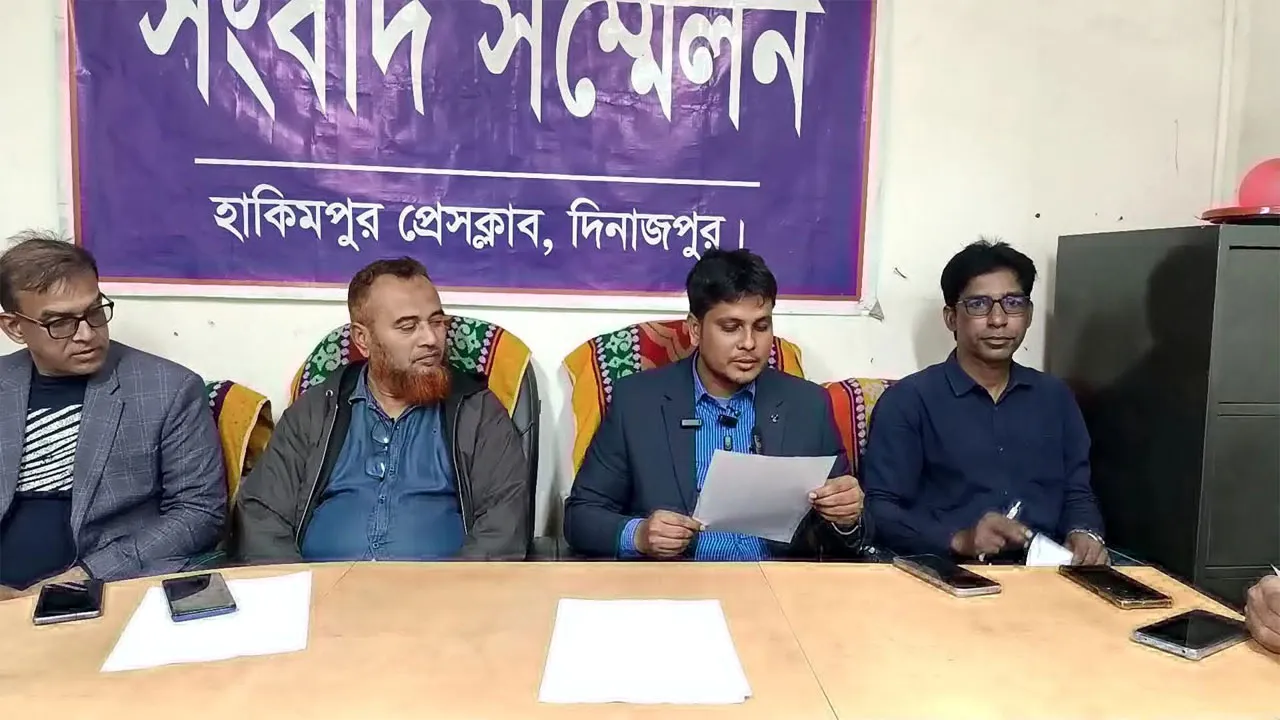 দিনাজপুর-৬ আসনে প্রশাসনের বিরুদ্ধে পক্ষপাতিত্বের অভিযোগ, সরে দাঁড়ালেন স্বতন্ত্র প্রার্থী শুভ