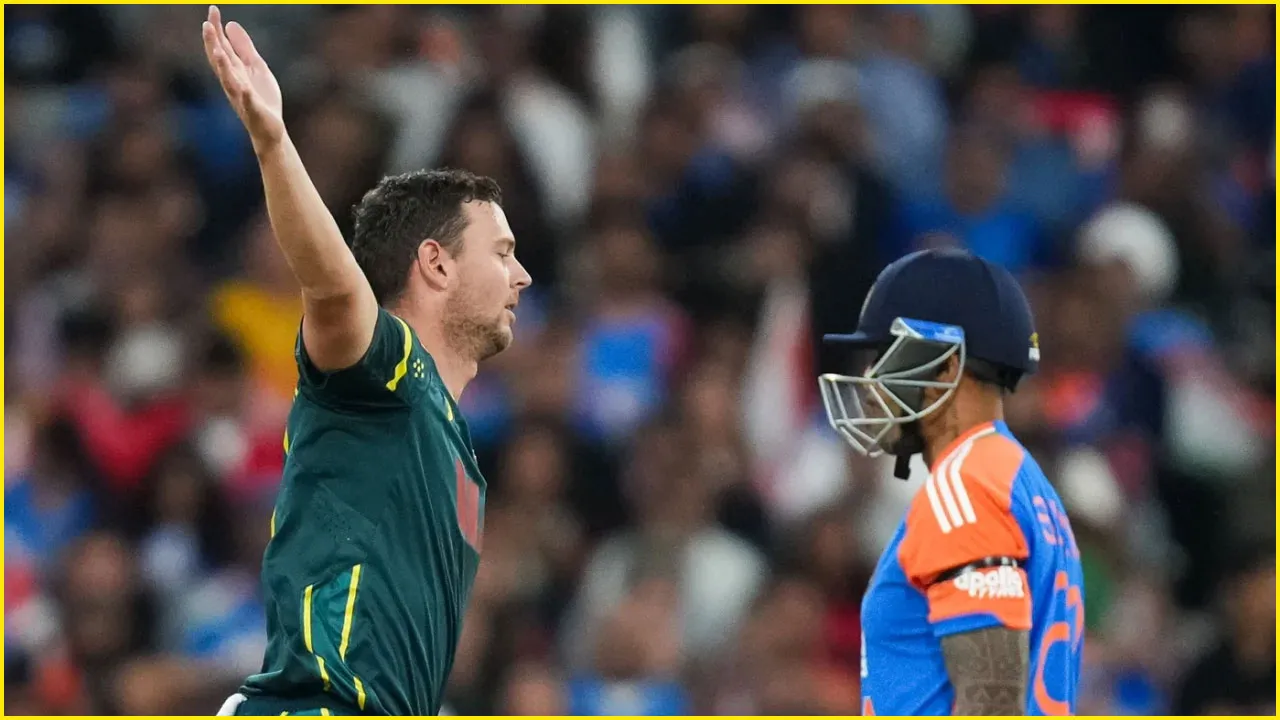 ভারতকে হারিয়ে সিরিজে এগিয়ে গেলো অস্ট্রেলিয়া