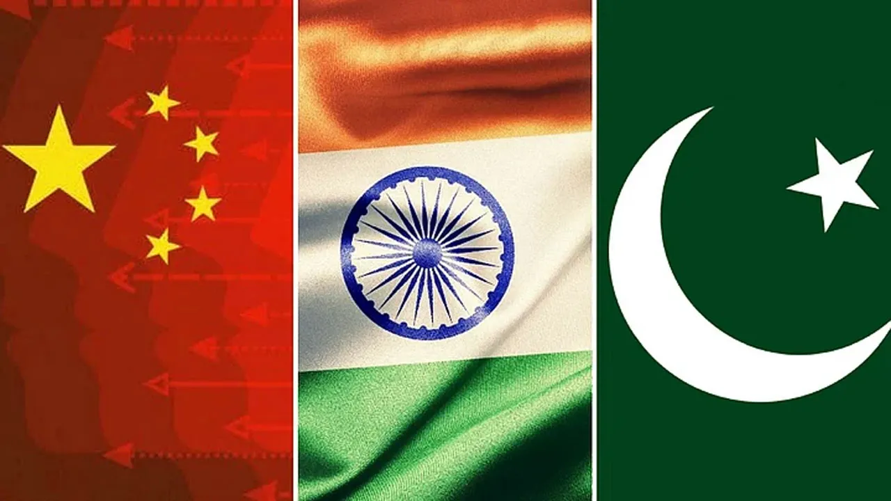 ভারত ও পাকিস্তানকে শান্তিপূর্ণ সমাধান খোঁজার তাগিদ চীন ও যুক্তরাজ্যের