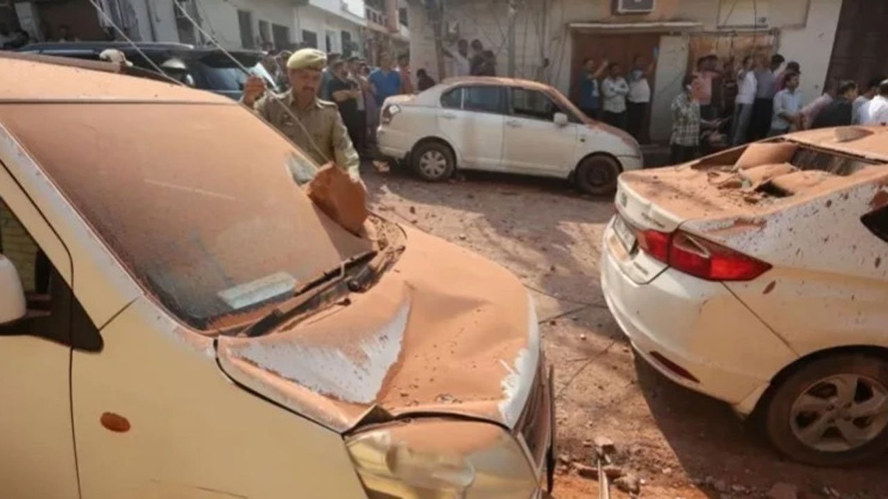 পাল্টাপাল্টি যুদ্ধবিরতি লঙ্ঘনের অভিযোগ ভারত-পাকিস্তানের