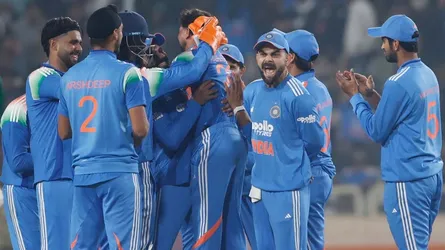 পারল না দক্ষিণ আফ্রিকা, হেসেখেলেই সিরিজ জয় ভারতের