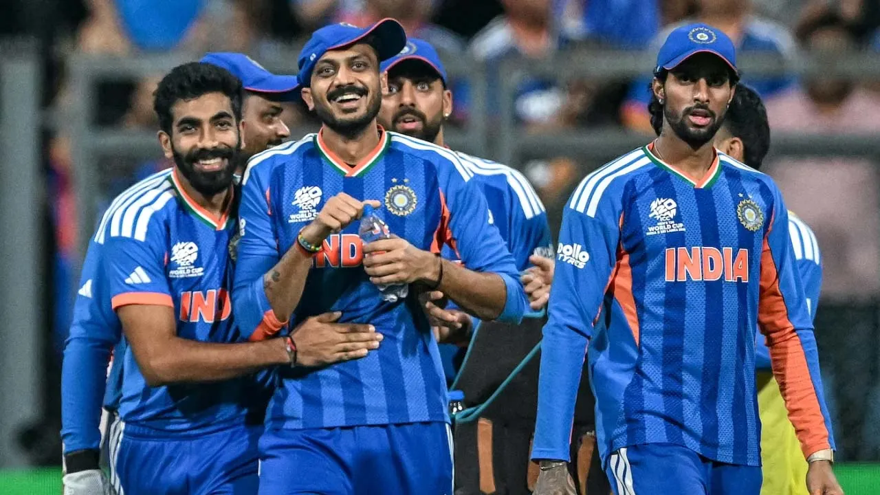 শ্বাসরুদ্ধকর ম্যাচে ইংল্যান্ডকে হতাশ করে ফাইনালে ভারত