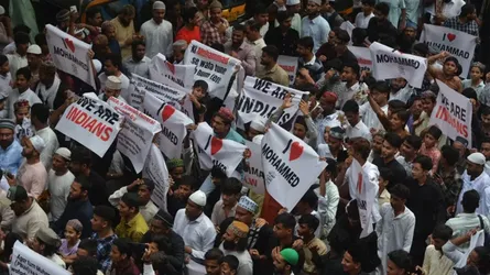 ভারতে ‘আই লাভ মুহাম্মদ’ বলায় মুসলিমদের ওপর কেন দমন-পীড়ন চলছে