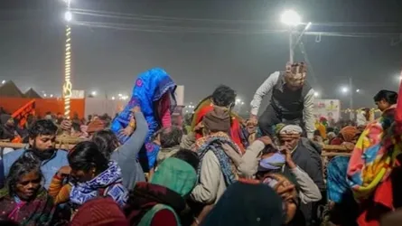 বিহারে মন্দিরে পদদলিত হয়ে নিহত ৭