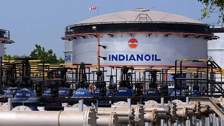 রাশিয়া থেকে তেল কেনা বন্ধ করল ভারতের রাষ্ট্রীয় কোম্পানি