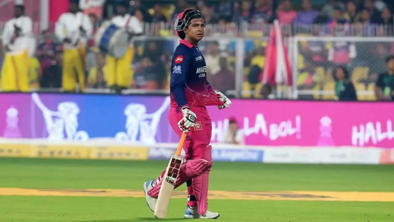 ১৫ বছর বয়সী সূর্যবংশীর ১৫ বলে ফিফটি