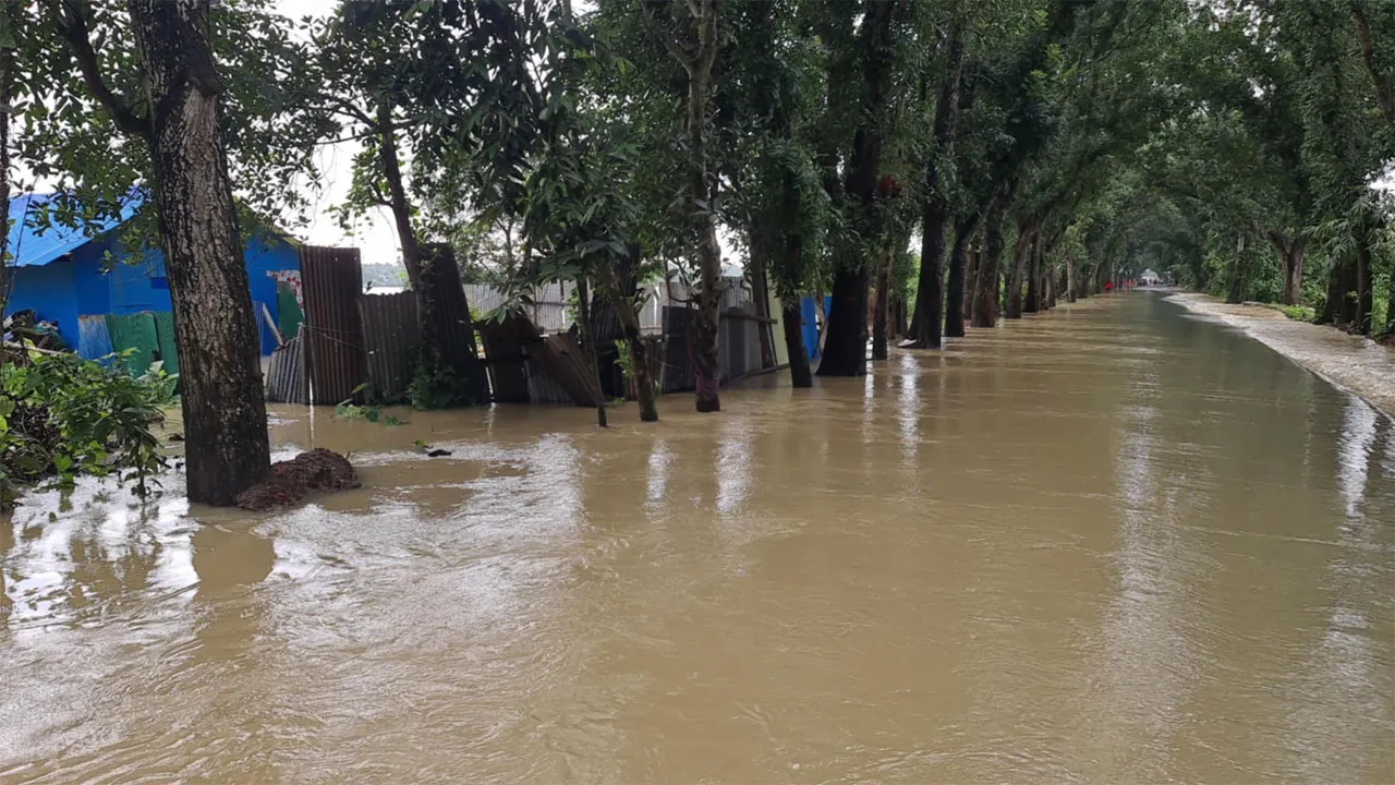 ভারতের পানিতে পরশুরাম ফুলগাজীর পর ডুবে যাচ্ছে ছাগলনাইয়া