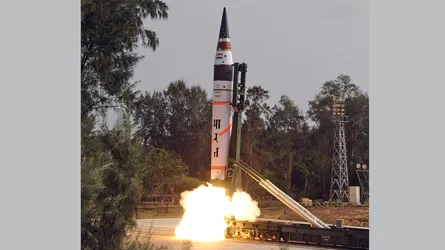 তাৎক্ষণিক ব্যবহারের জন্য প্রথমবারের মতো ১২টি পরমাণু বোমা মোতায়েন ভারতের