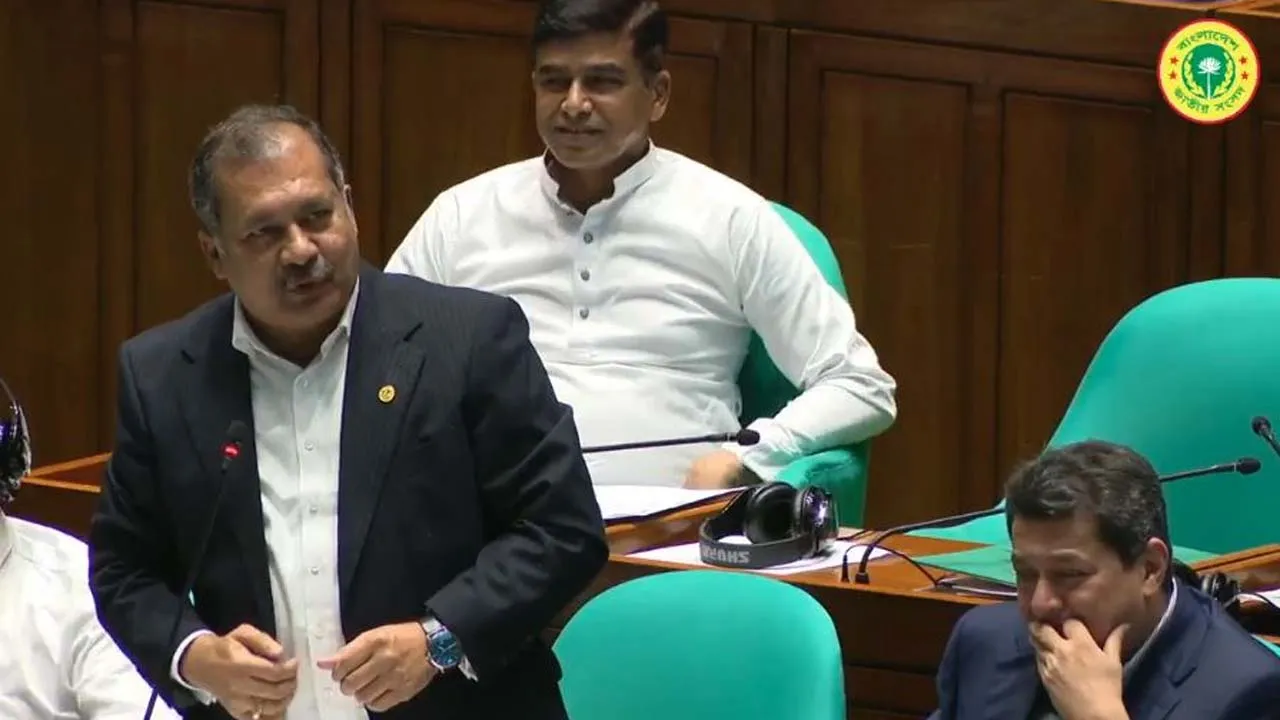 এআই চ্যালেঞ্জ মোকাবেলায় ২ প্রকল্প নিয়েছে সরকার : তথ্যমন্ত্রী
