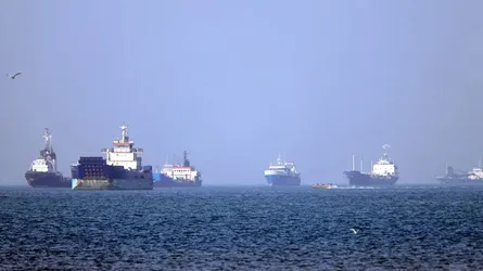 ইরানের বন্দর আব্বাসে একাধিক বিস্ফোরণ