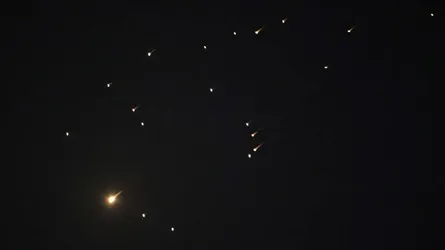 ইরানের উপকূলীয় এলাকায় বিস্ফোরণ