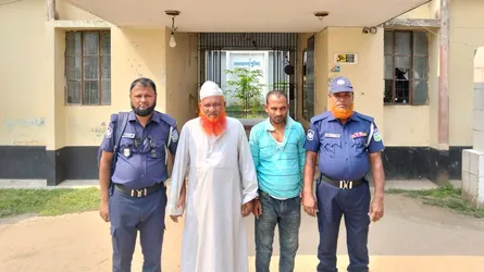 ঈশ্বরগঞ্জে প্রতিবেশীকে কুপিয়ে জখম, গ্রেফতার ২