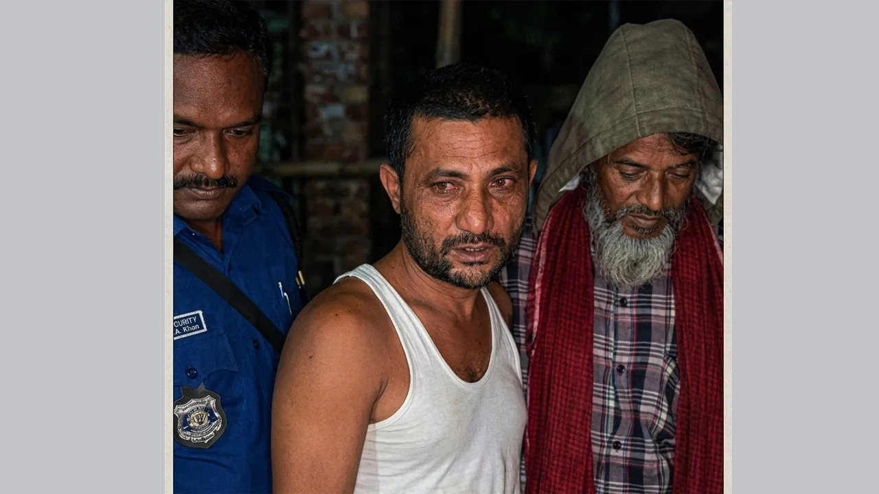 নয়া দিগন্তে সংবাদ প্রকাশের পর ঈশ্বরগঞ্জে দুই ইয়াবা কারবারি আটক