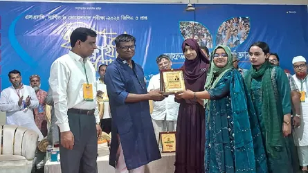 ঈশ্বরগঞ্জে জিপিএ-৫ প্রাপ্ত ২০৪ শিক্ষার্থীকে সংবর্ধনা