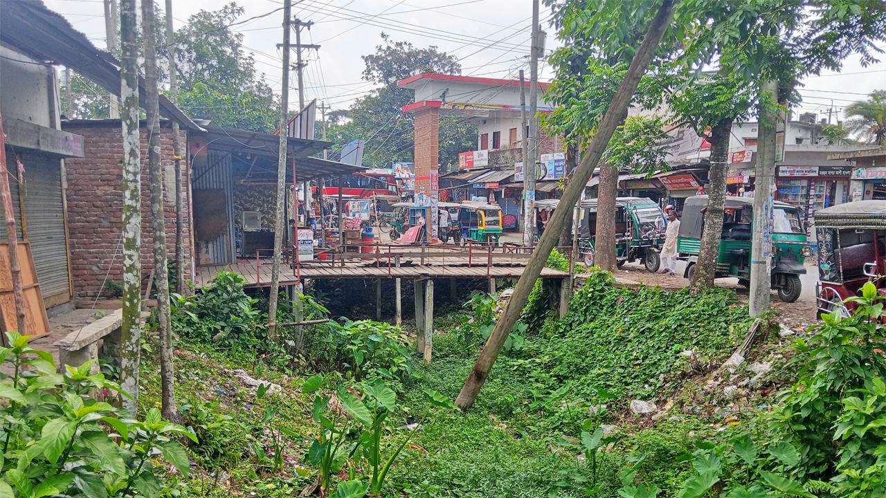 Isladi-Gupta's-Canal