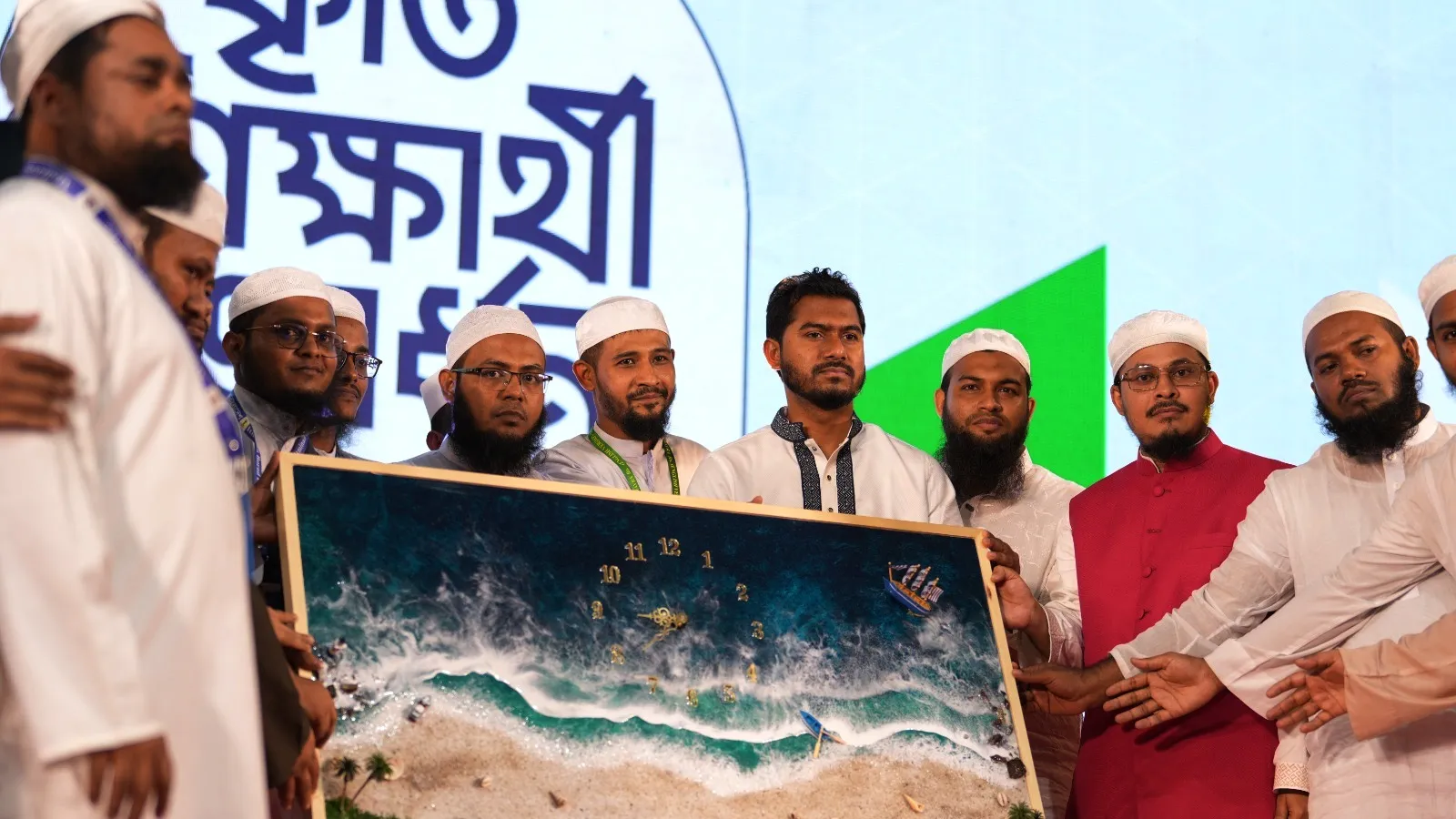 ইতমিনান বোর্ড থেকে বৃত্তি পেল ৬১ প্রতিষ্ঠানের ১২৫০ শিক্ষার্থী