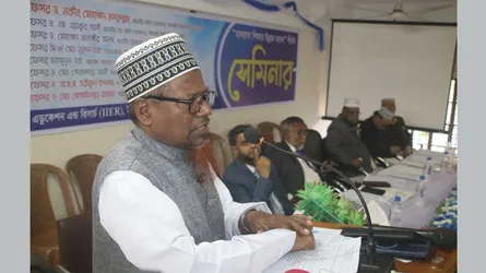 মাদরাসার সার্টিফিকেটের কারণে চাকরি হয়নি