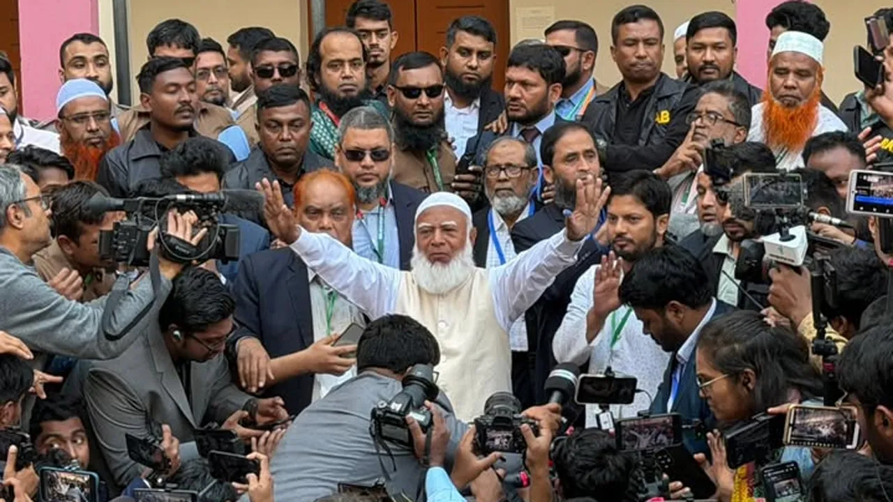 বিজয় হলে ‘মিছিল নয়, সবাই সিজদায় পড়বো’