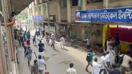 জকসুর কর্মসূচিতে ছাত্রদলের হামলা, ভিপি-জিএস আহত