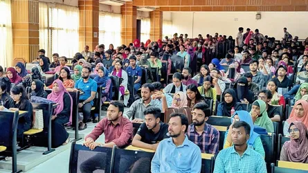 যবিপ্রবিতে প্রথমবারের মতো আইইএলটিএস বিষয়ক প্রশিক্ষণ কর্মশালা