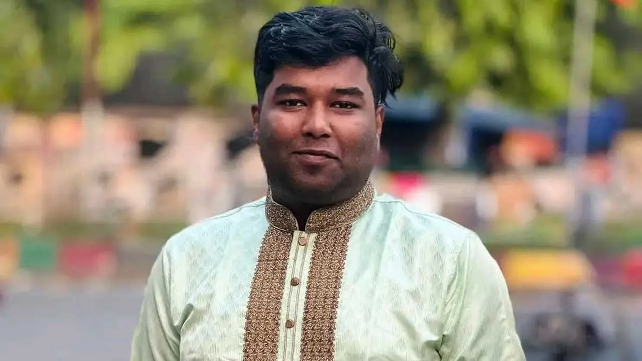 দৌলতদিয়া ঘাটে বাস দুর্ঘটনায় জাবি শিক্ষার্থী নিখোঁজ