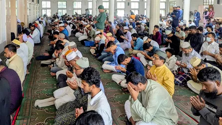 হাদির মৃত্যুতে জাকসুর আয়োজনে দোয়া মাহফিল অনুষ্ঠিত