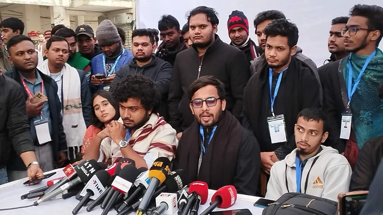 ‎ছাত্রদলের বিরুদ্ধে পেশিশক্তি প্রদর্শনের অভিযোগ ‘ছাত্রশক্তি’ সমর্থিত প্যানেলের
