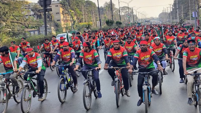 শিবিরের বর্ণাঢ্য সাইকেল র‍্যালি