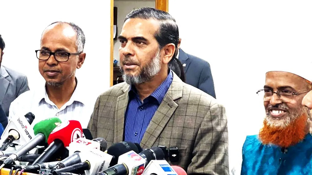 নারীদের হেনস্তা, আচরণবিধি ভঙ্গ নিয়ন্ত্রণ না করলে পরিস্থিতি আরো খারাপের শঙ্কা