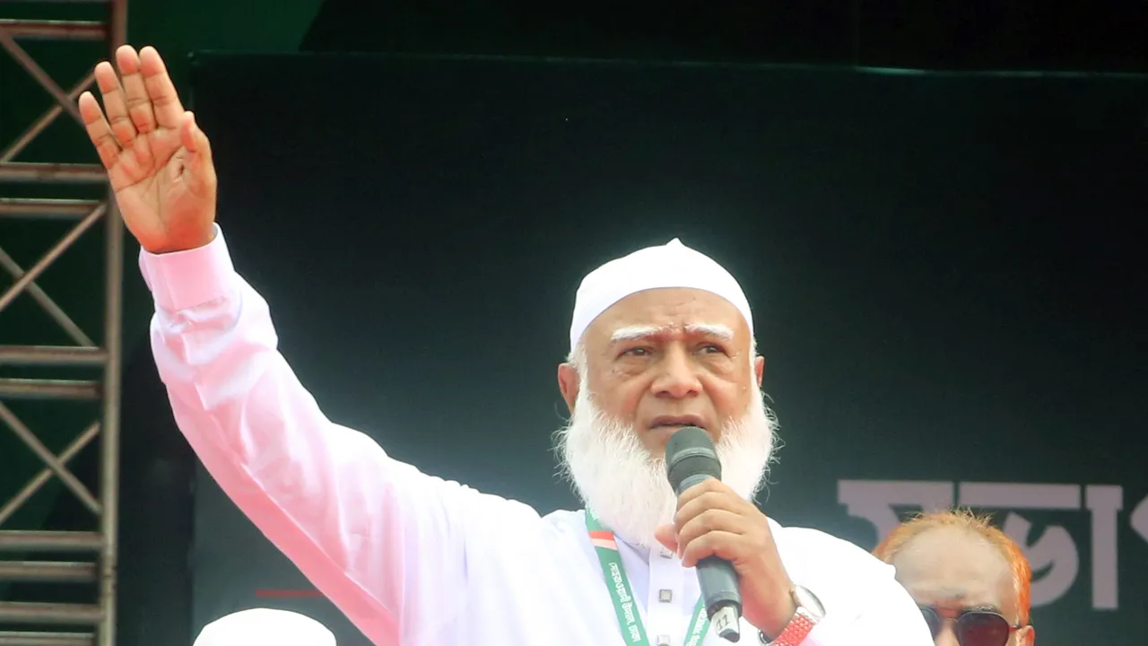 দেশকে পুরনো ব্যবস্থাপনায় নিতে চাইলে আগে শহীদদের জীবন ফিরিয়ে দিতে হবে