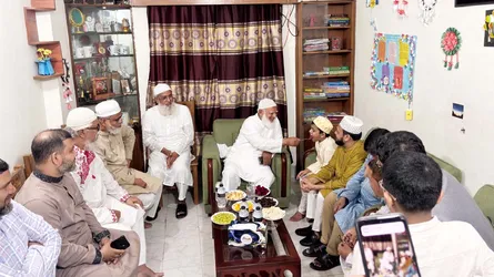 শহীদ নাইমা সুলতানার পরিবারের সাথে সাক্ষাৎ করলেন জামায়াত আমির