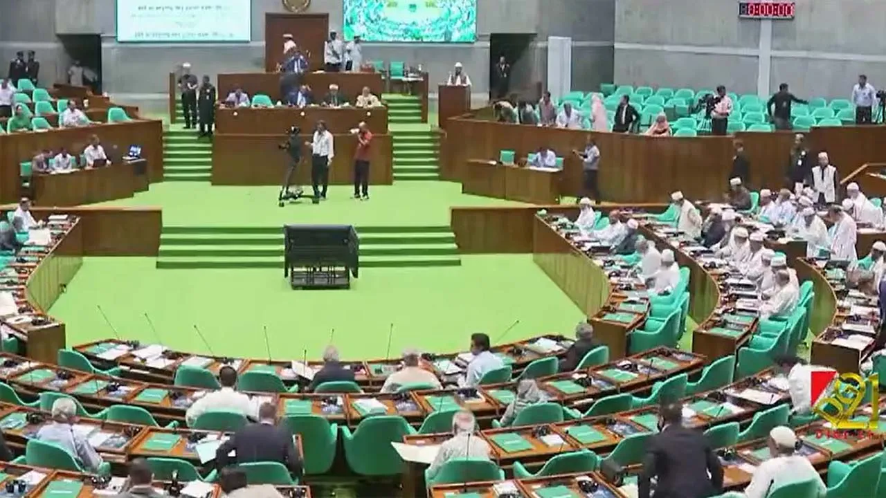 সংসদ থেকে বিরোধী দলের ওয়াকআউট