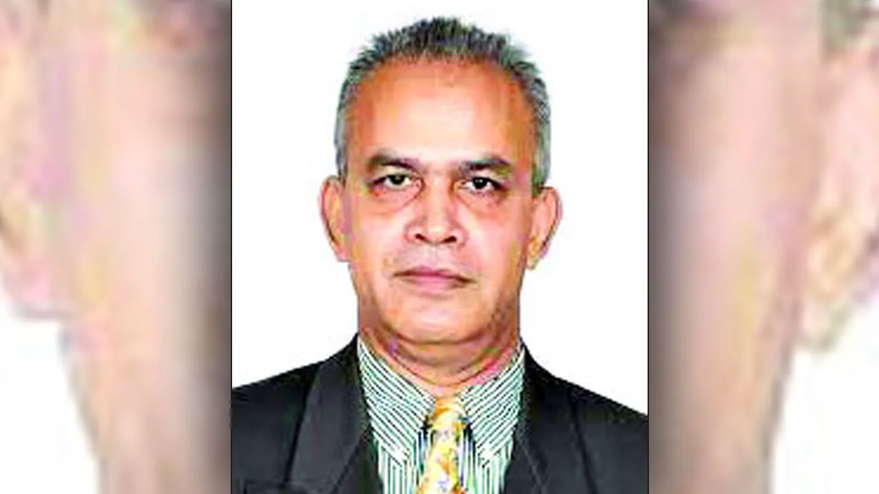 বিশ্ববাণিজ্য যুদ্ধ মোকাবেলায় সর্বশক্তি নিয়োগ করতে হবে