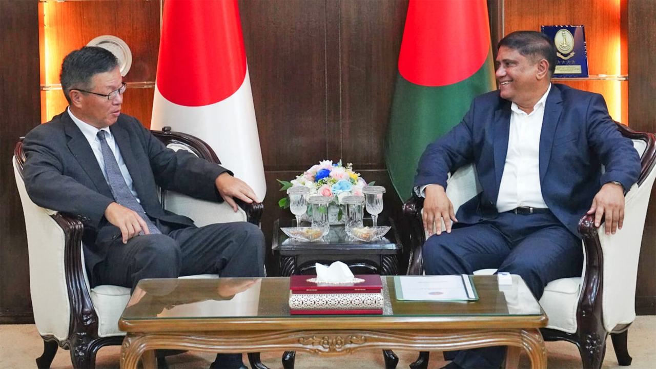 Japanese-Ambassador-meets-with-Prime-Minister's-Defense-Advisor