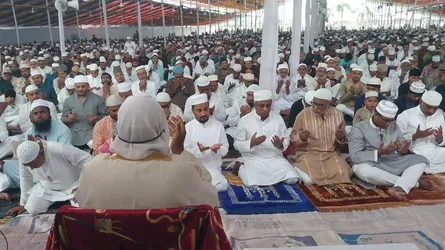 যশোরে ঈদের জামাতে প্রতিমন্ত্রী অমিত: দেশে বিদ্যুতের ঘাটতি নেই