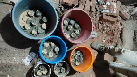 জেনেভা ক্যাম্প থেকে ৩৫টি তাজা ককটেল উদ্ধার