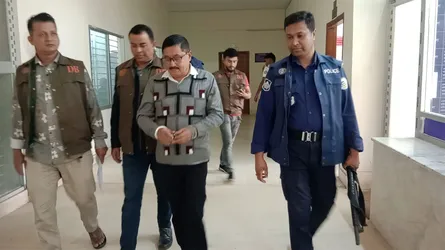 ঝালকাঠির সাবেক পৌর মেয়র ও বহিষ্কৃত আ’লীগ নেতা আফজাল হোসেন গ্রেফতার