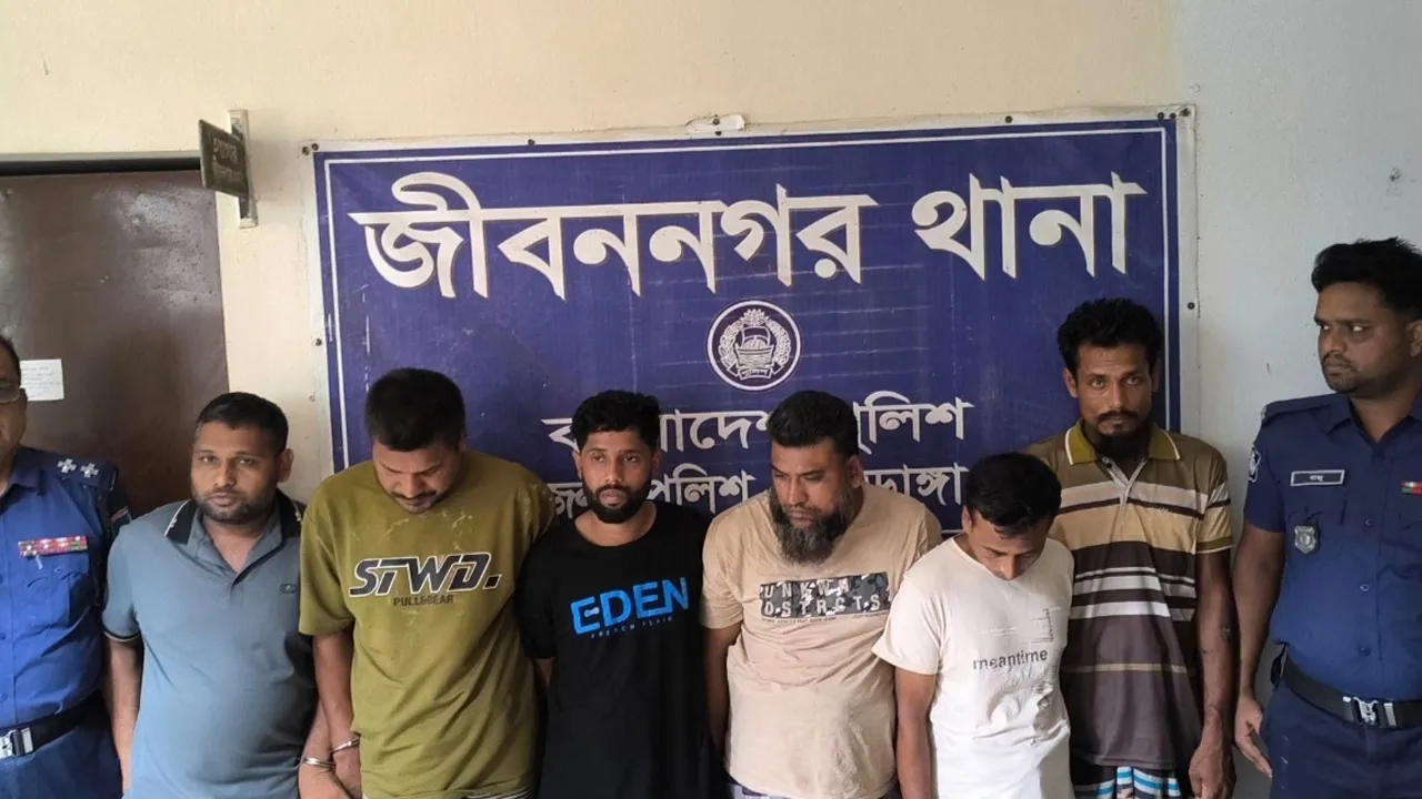 চুয়াডাঙ্গায় ট্রান্সফরমার চোরচক্রের ৬ সদস্য গ্রেফতার