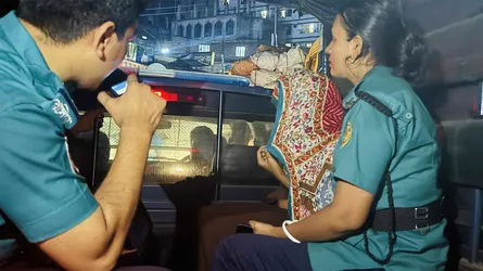 জবি শিক্ষার্থী জুবায়েদ হত্যা : ছাত্রী আটক, থানা ঘেরাও