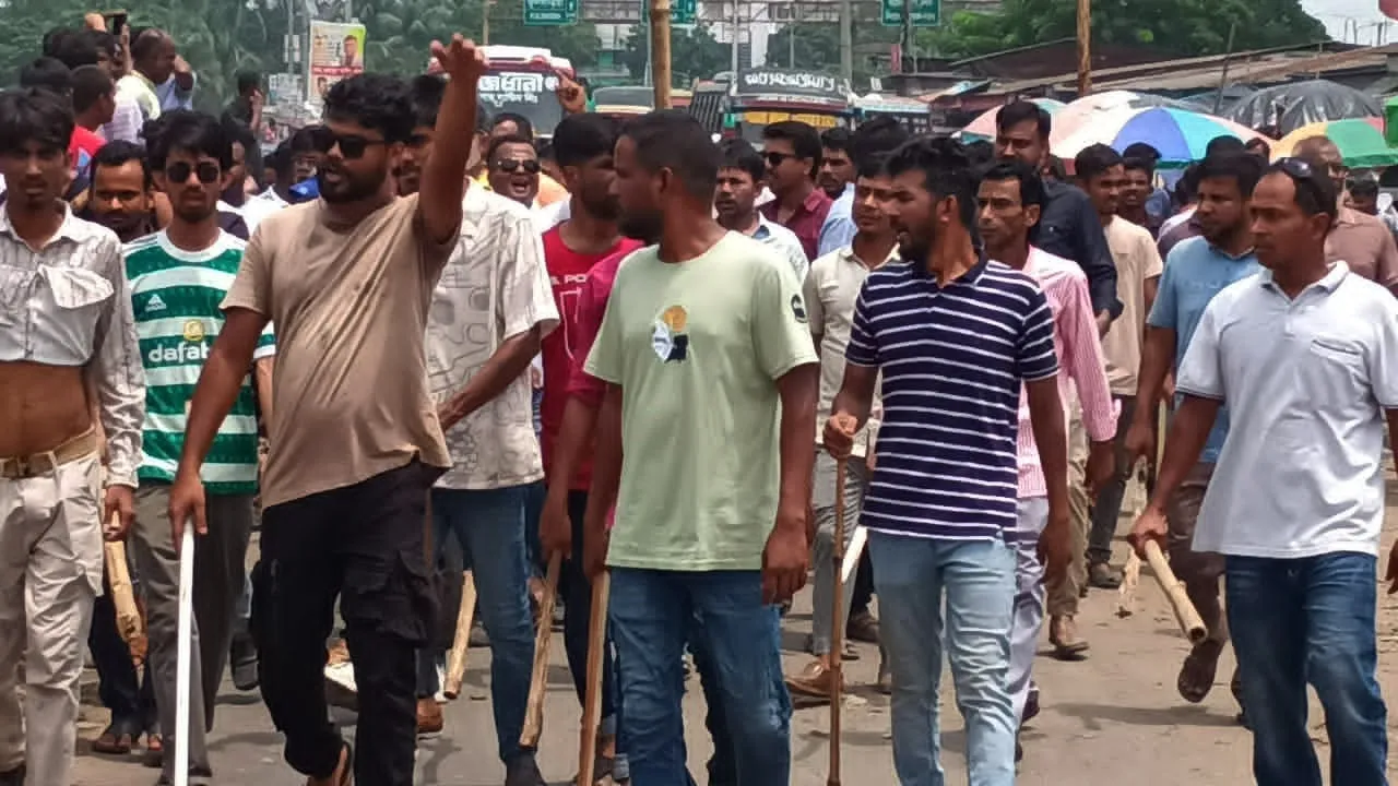 বিএনপির কমিটি নিয়ে কালিয়াকৈরে সংঘর্ষ, গ্রেফতার-বহিষ্কার