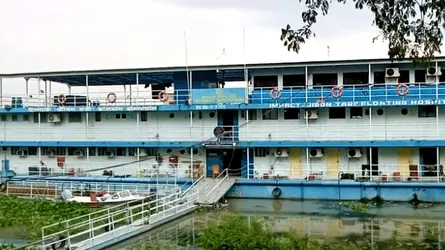 ভাসমান হাসপাতাল ইমপ্যাক্ট ‘জীবন তরী’, কালীগঞ্জে স্বাস্থ্যসেবায় আশার আলো