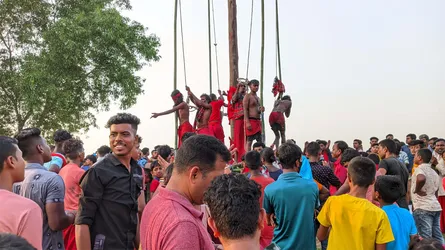কমলগঞ্জের ঐতিহ্যবাহী ছয়চিড়ি দিঘীর পাড়ে চড়ক পূজা ও মেলা শুরু সোমবার