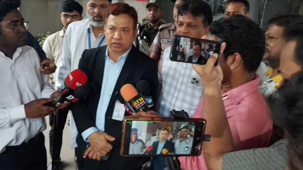 ঢামেকের পরিস্থিতি স্বাভাবিক, পরবর্তী বৈঠক মন্ত্রণালয়ে