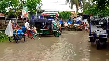 জোয়ারের পানি ঢুকে ঝলকাঠিতে অন্তত ১২ গ্রাম প্লাবিত