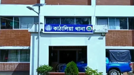 কাঁঠালিয়ায় নিখোঁজের একদিন পর শিশুর ভাসমান লাশ উদ্ধার