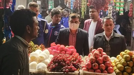 কাউখালীতে ভোক্তা অধিদফতরের অভিযানে ৪ প্রতিষ্ঠানকে জরিমানা