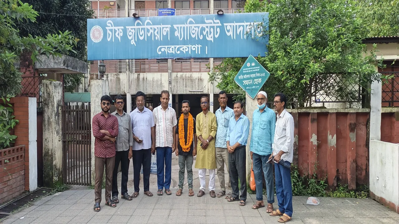 জামিন পেলেন সহকারী শিক্ষক কাউসার আহমেদ