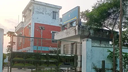 কাউখালীতে নেই পল্লী বিদ্যুতের জোনাল অফিস, ভোগান্তিতে গ্রাহক