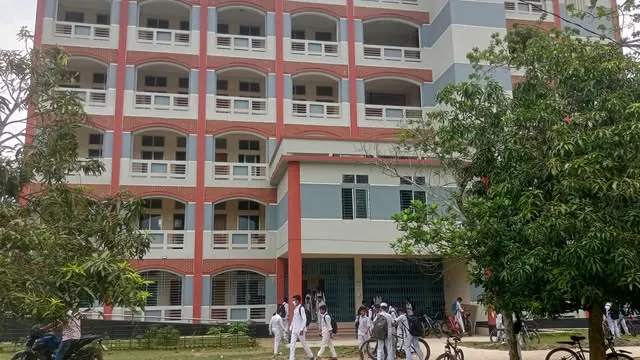 কাউখালীর ২ সরকারি বিদ্যালয়ে শিক্ষক সঙ্কট, শিক্ষার্থীদের ক্ষোভ